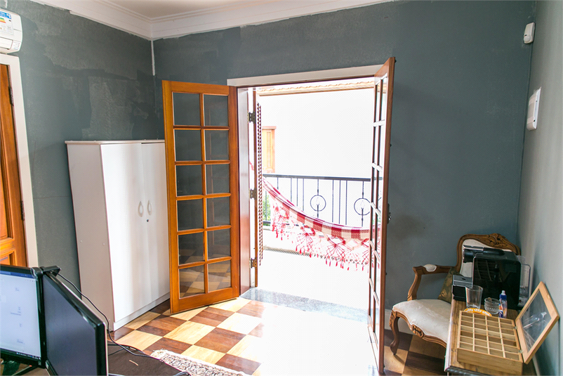 Foto REO930369