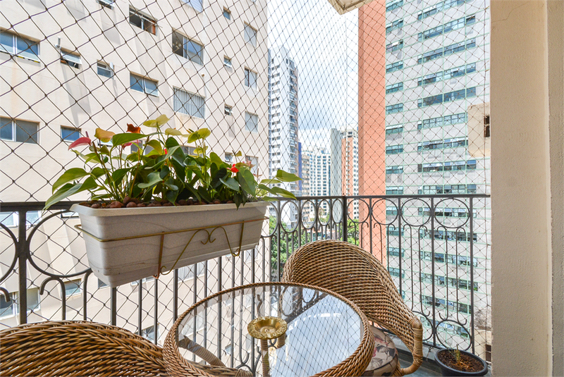 Venda Apartamento São Paulo Moema REO930504 14