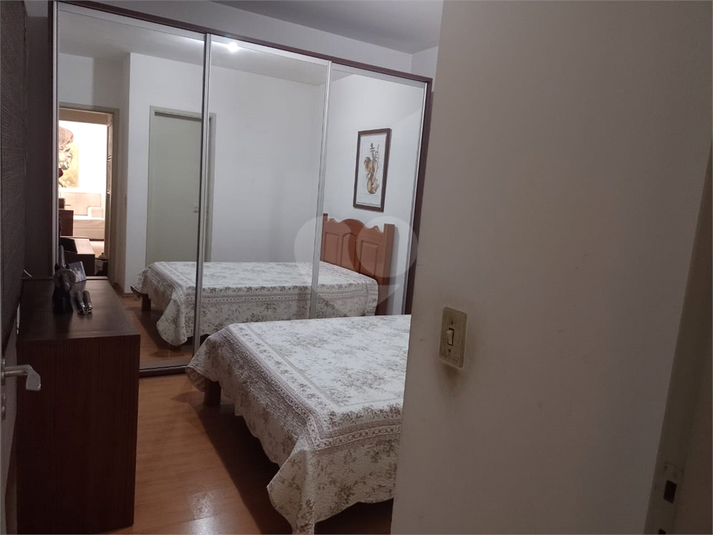 Foto REO930627