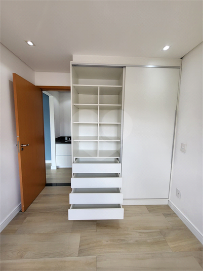 Venda Apartamento São Paulo Santana REO931711 28