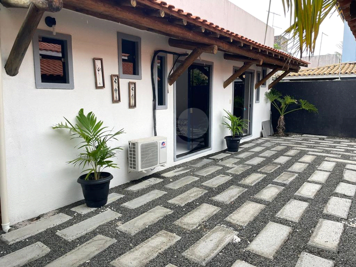 Foto REO931963