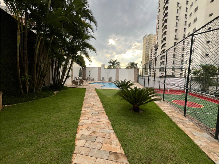 Venda Apartamento São Paulo Santana REO932008 42