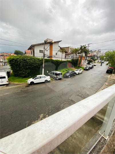 Foto REO933070