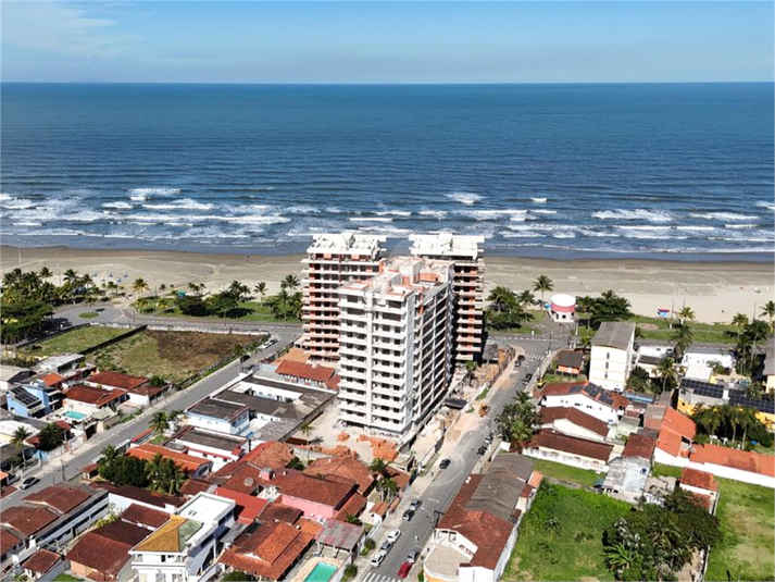 Foto REO933083