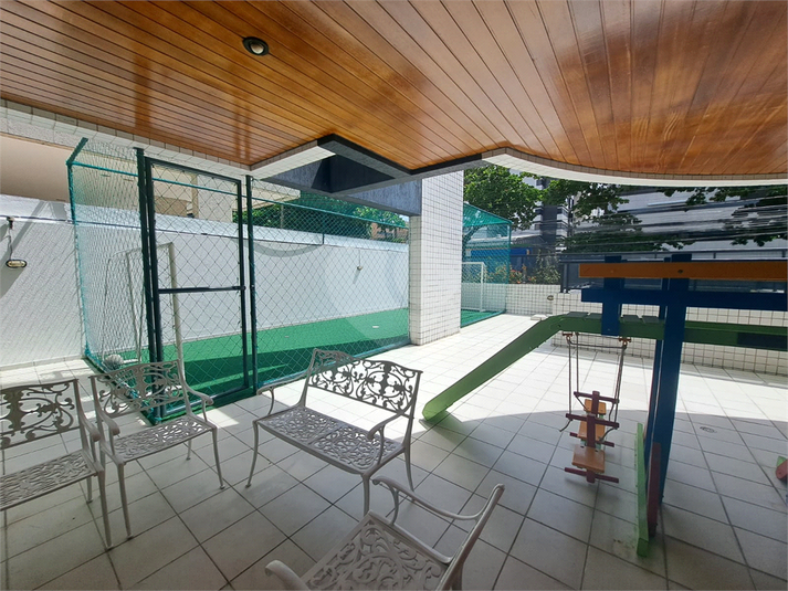 Venda Apartamento Maceió Ponta Verde REO933491 19