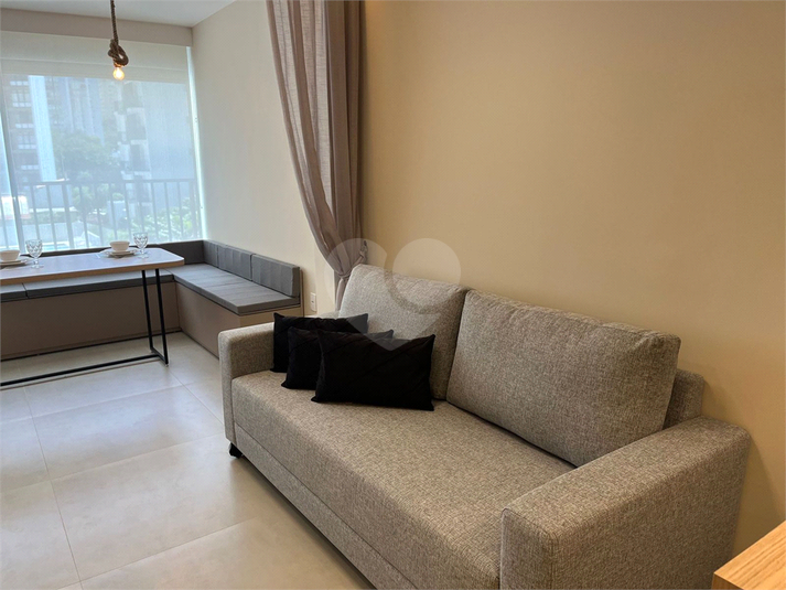 Venda Apartamento São Paulo Paraíso REO933502 3