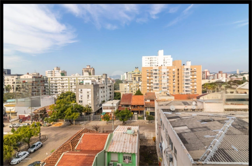 Venda Apartamento Porto Alegre Santana REO933791 28