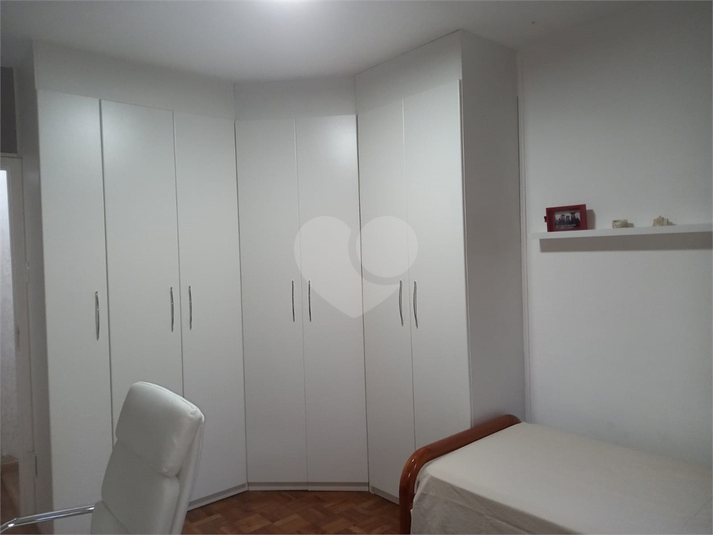 Foto REO934300