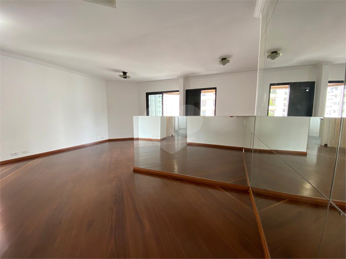 Aluguel Apartamento São Paulo Moema REO934324 5