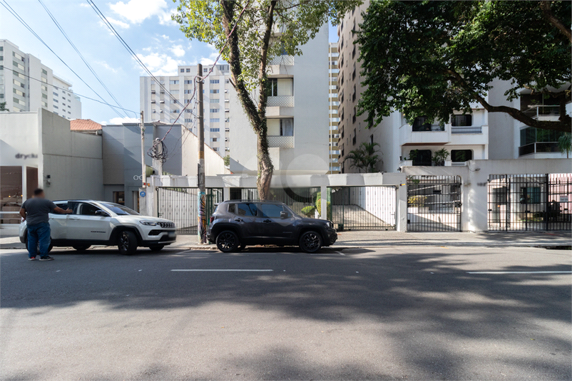 Foto REO934507