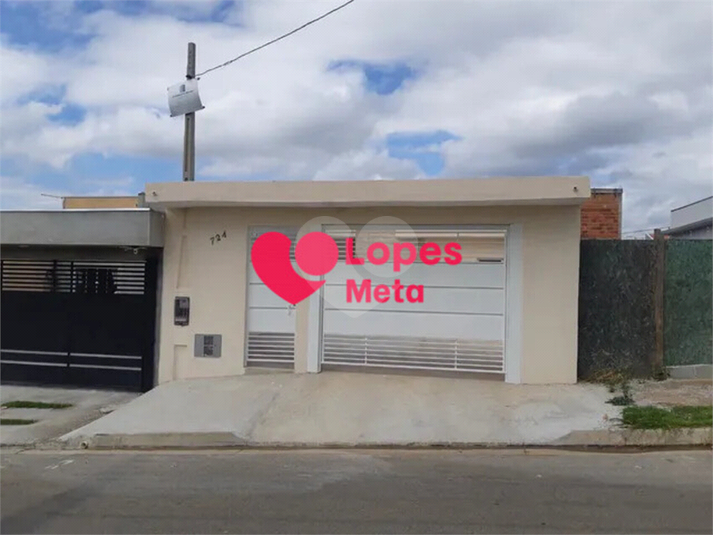 Foto REO935937