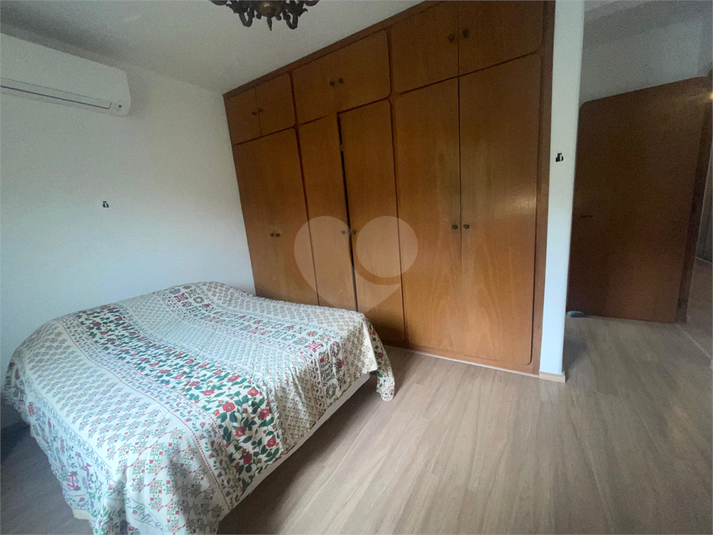 Foto REO936458