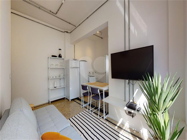 Venda Apartamento São Paulo Bela Vista REO937817 3