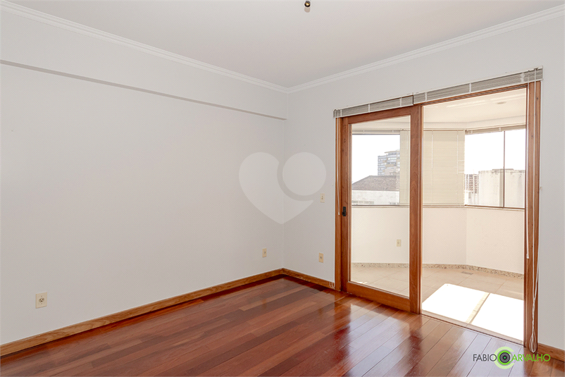 Venda Apartamento Porto Alegre Menino Deus REO938584 14