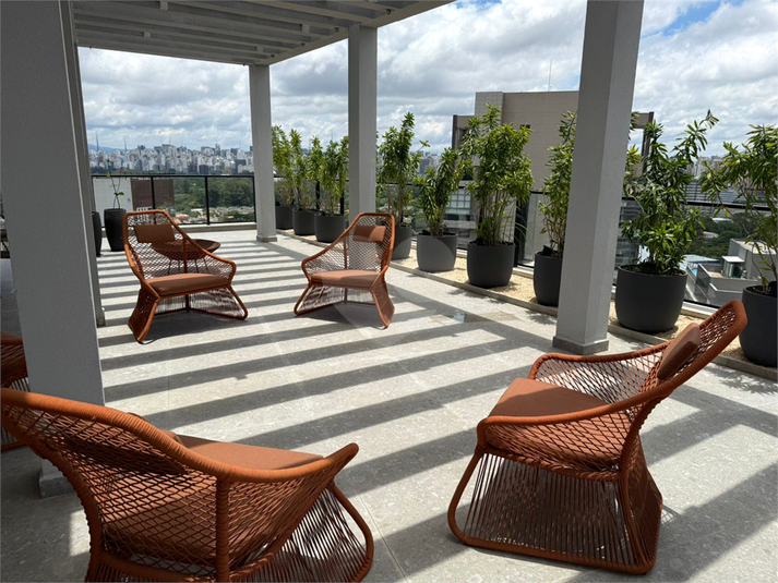 Venda Loft São Paulo Indianópolis REO938800 36