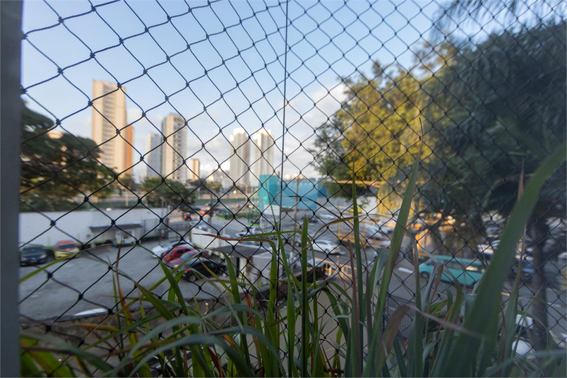 Foto REO940135