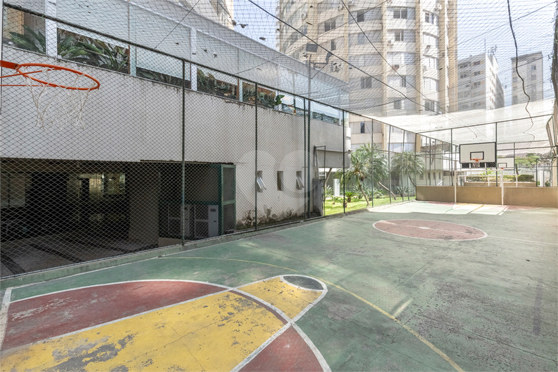 Foto REO940156