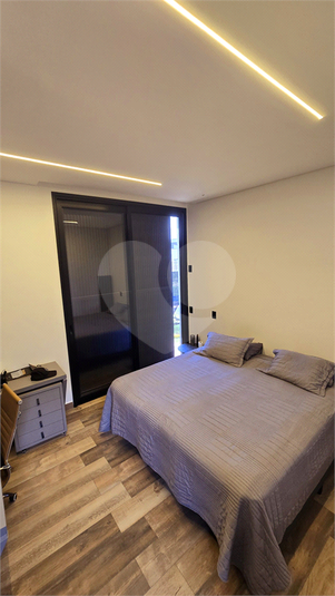 Foto REO940422
