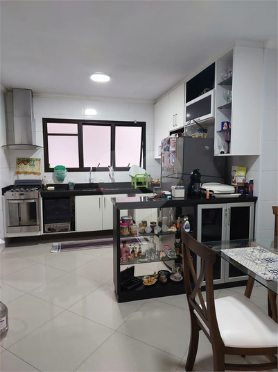 Venda Apartamento Guarujá Pitangueiras REO940931 10