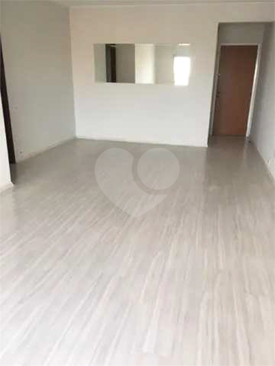 Venda Apartamento Sorocaba Centro REO941769 13