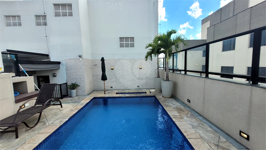 Foto REO942135
