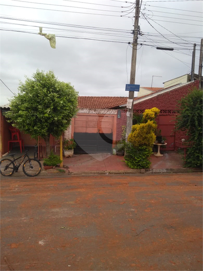 Foto REO942285