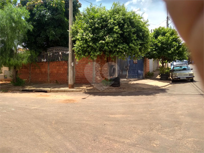 Foto REO942493