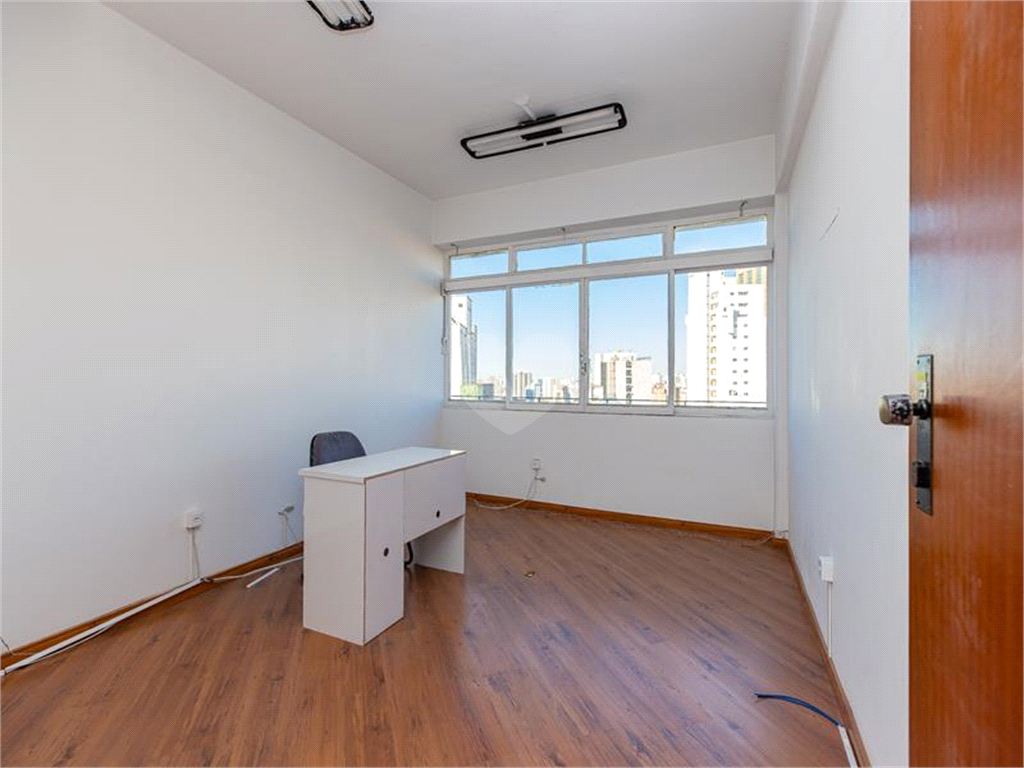 Venda Salas São Paulo Centro REO942669 24