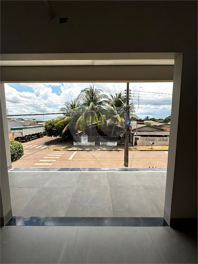 Foto REO942803
