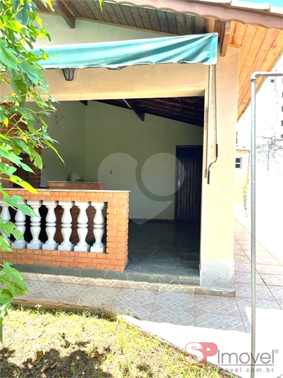 Foto REO943277