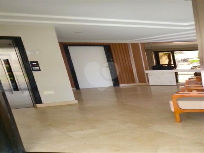 Venda Apartamento São Paulo Santana REO943745 39