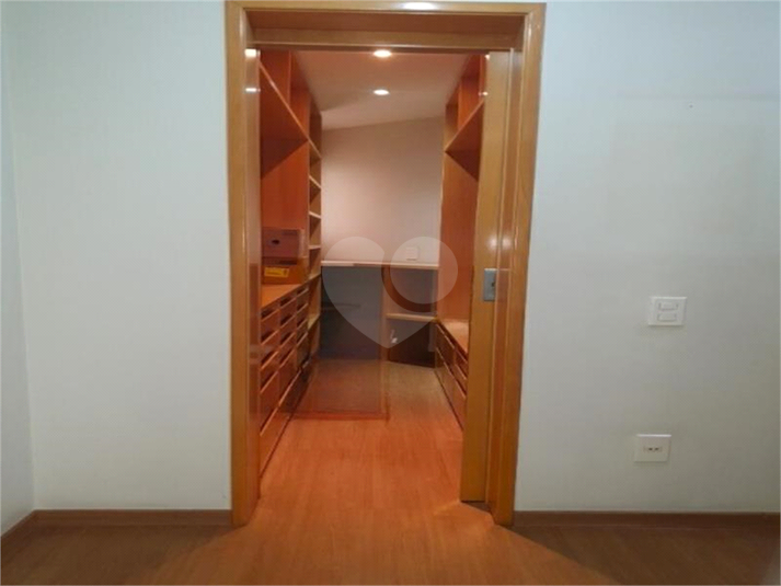 Venda Apartamento São Paulo Santana REO943745 17