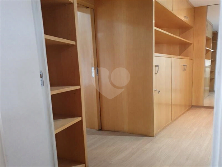 Venda Apartamento São Paulo Santana REO943745 18