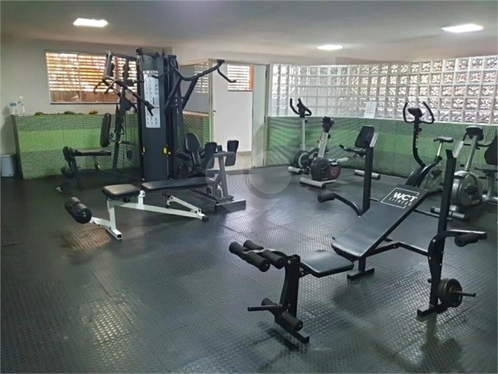 Foto REO943745