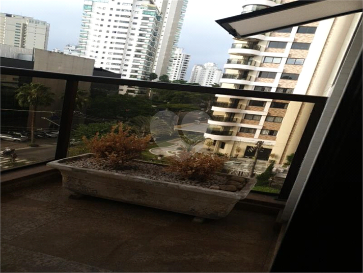 Venda Apartamento São Paulo Santana REO943745 11