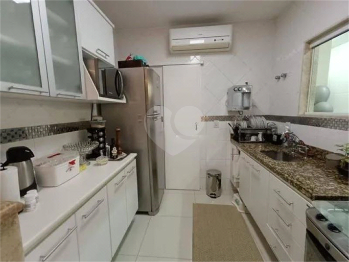 Venda Casa Niterói Maravista REO943770 12