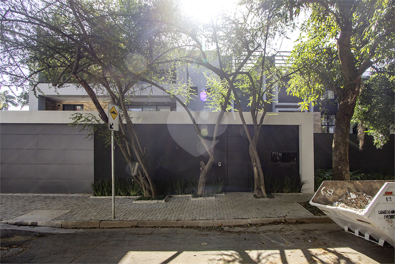 Foto REO943910