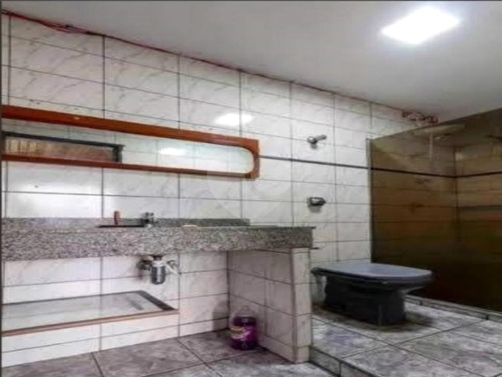 Foto REO945073