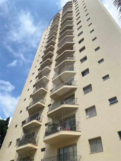 Fachada lateral