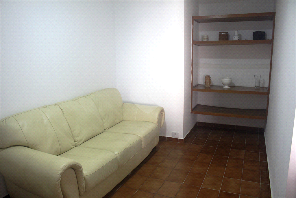 Venda Duplex Guarujá Pitangueiras REO945468 11