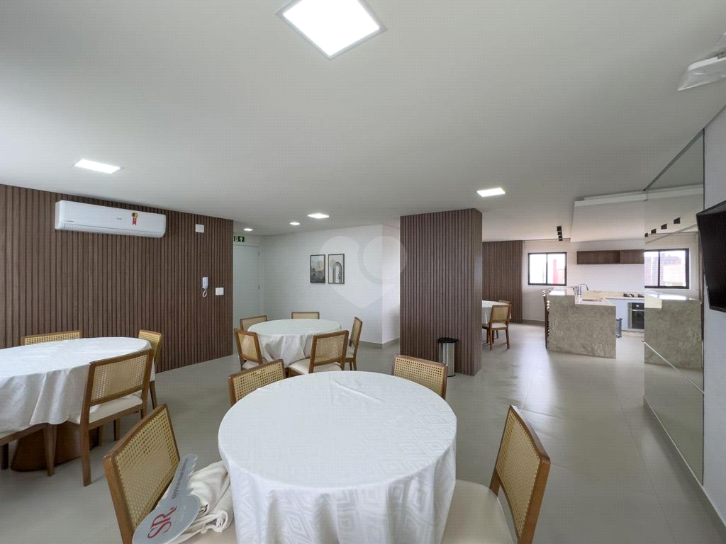 Venda Apartamento Cascavel Centro REO945496 13