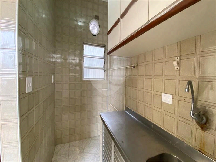 Venda Apartamento Santos Embaré REO946304 11