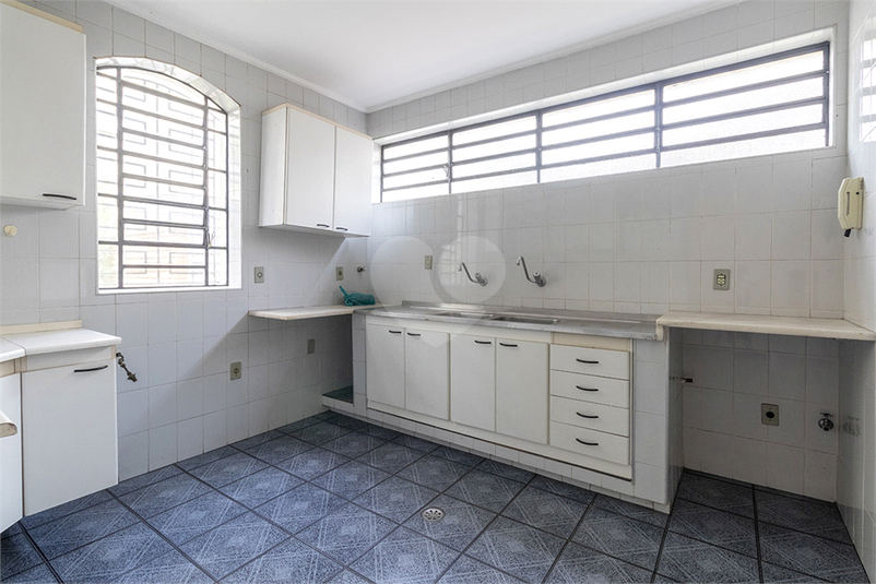 Venda Casa São Paulo Pacaembu REO946517 38