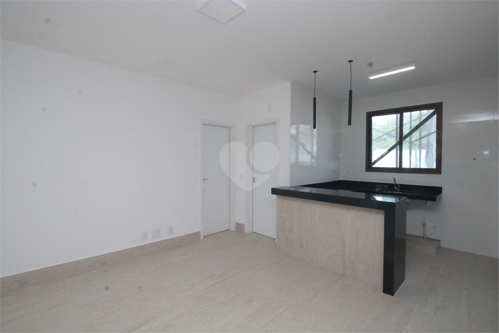 Venda Apartamento Belo Horizonte Santo Antônio REO948547 7