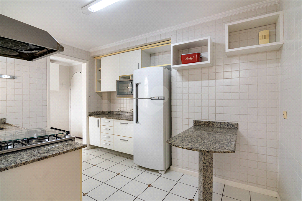 Venda Apartamento Curitiba Bigorrilho REO949006 6