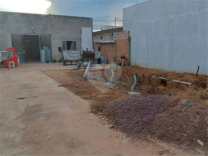 Foto REO950480