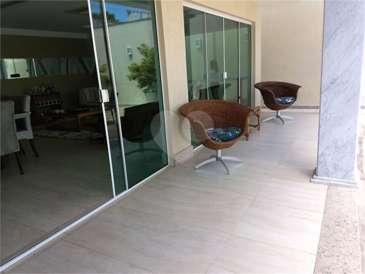 Foto REO951243
