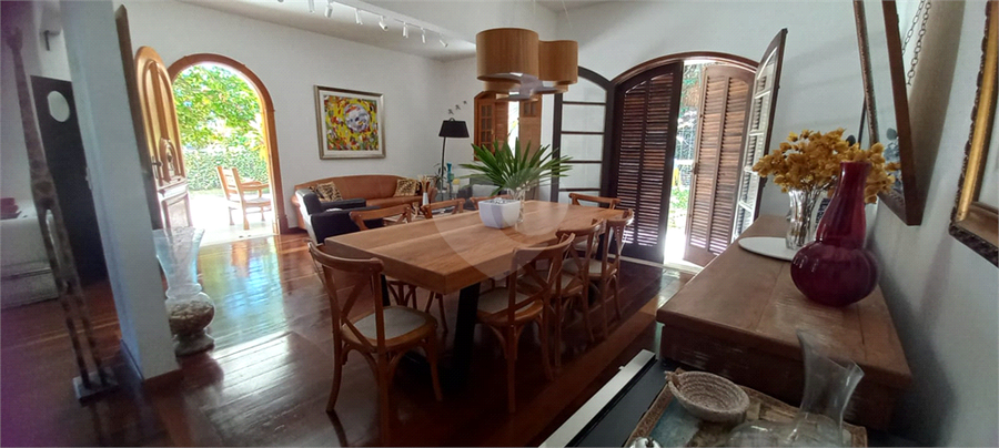 Foto REO952574