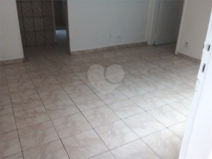 Venda Apartamento Santos Vila Mathias REO953155 4