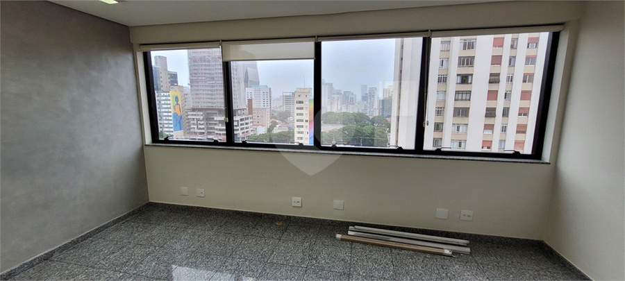 Foto REO953404